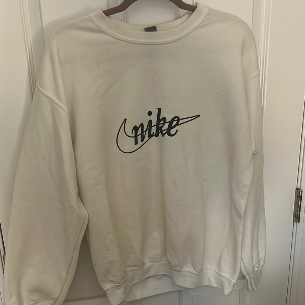 Nike White Sweatshirt